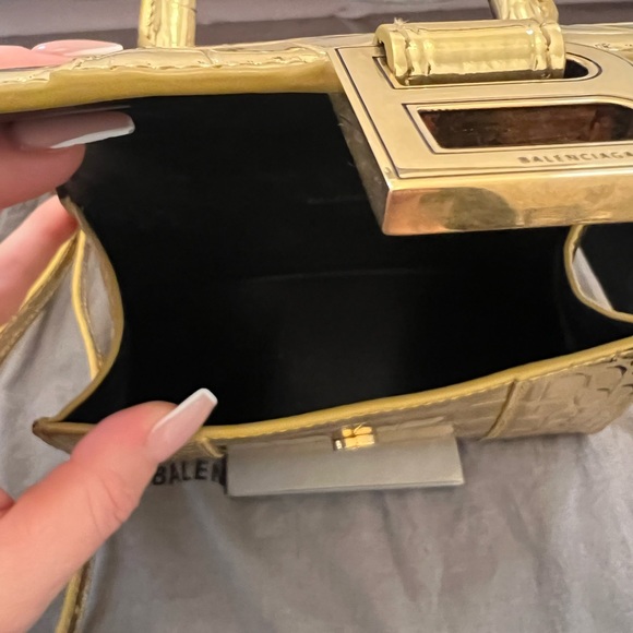 Balenciaga Gold Handbag w/ Shoulder Strap - Picture 7 of 7